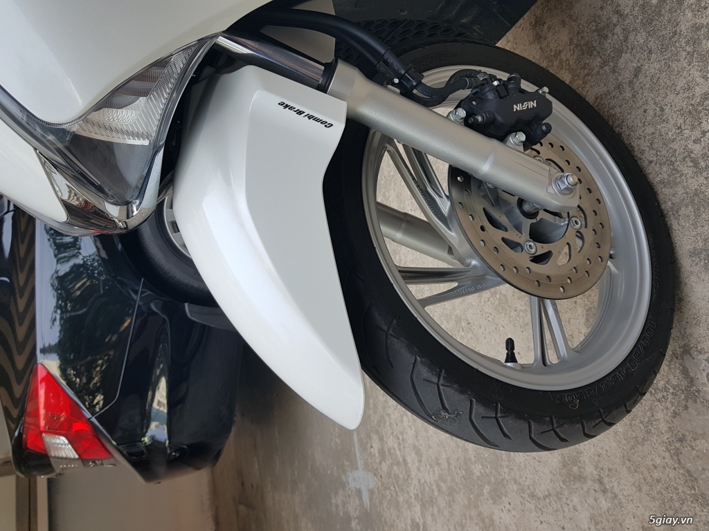 cần bán sh150 cbs 150 ( 2017) trắng