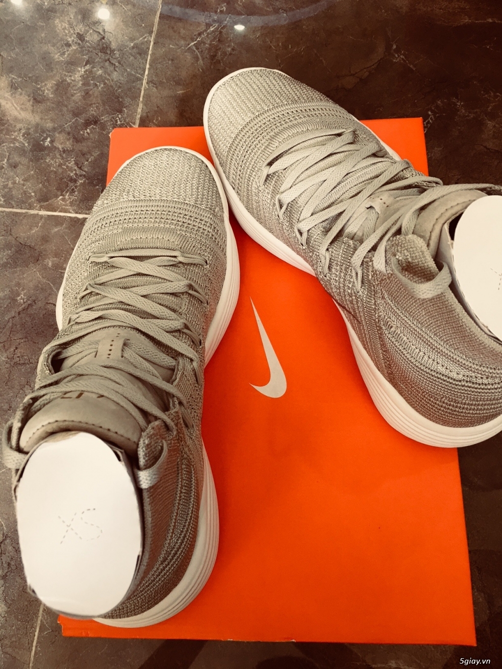 Bán giày Nike chính hãng,hàng đảm bảo và new 100% nhé - 1