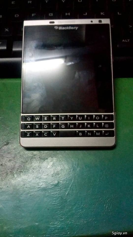 Cần Bán: Blackberry Passport SE Fullbox - 2
