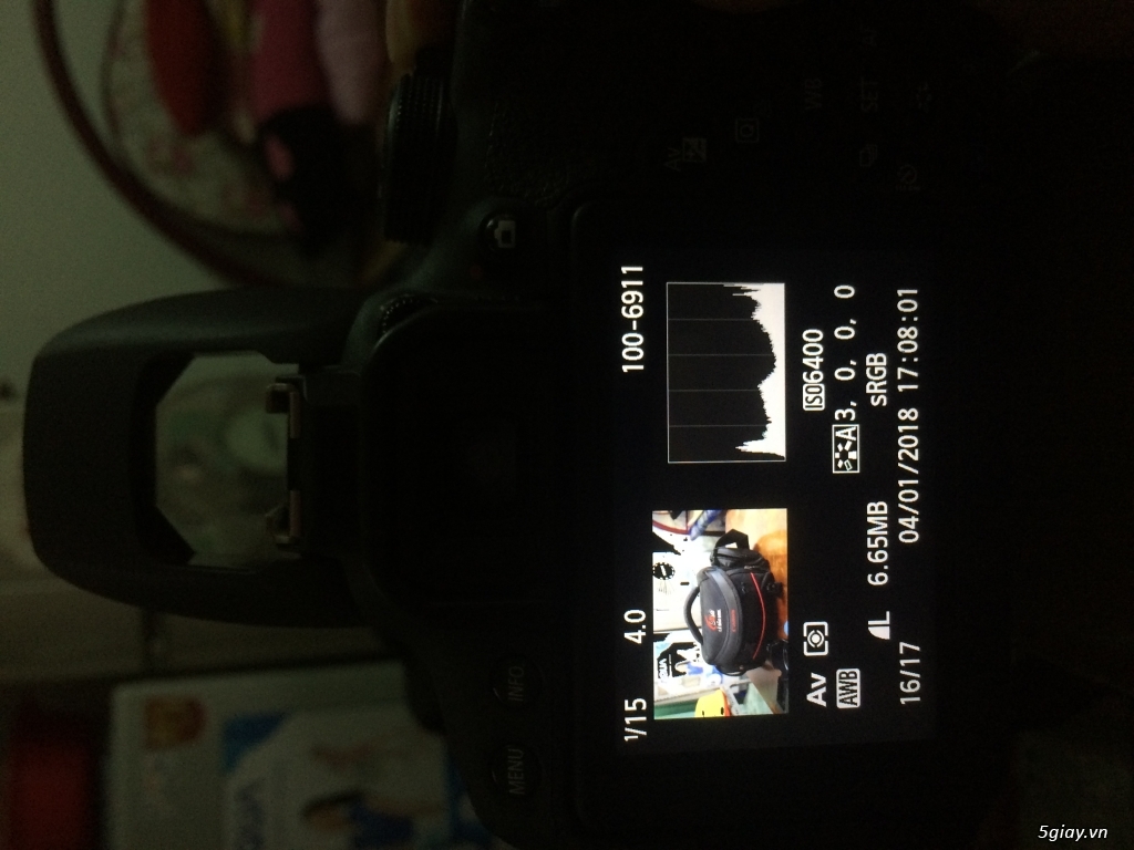Cần bán Canon EOS 700D (EOS Rebel T5i / EOS Kiss X7i) - 2
