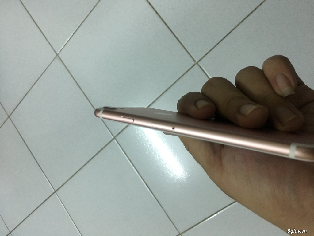 IP7 32gb hàng Vn cần ra đi - 4