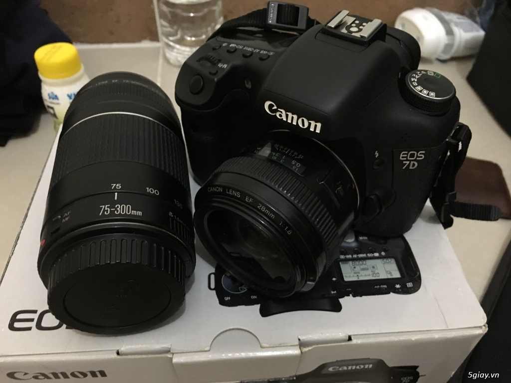 7D full box và 28 F1.8 75-300 mark 3