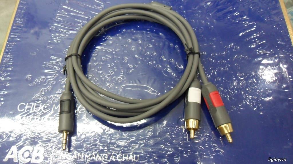 Dọn dẹp tủ bán một số loại dây audio