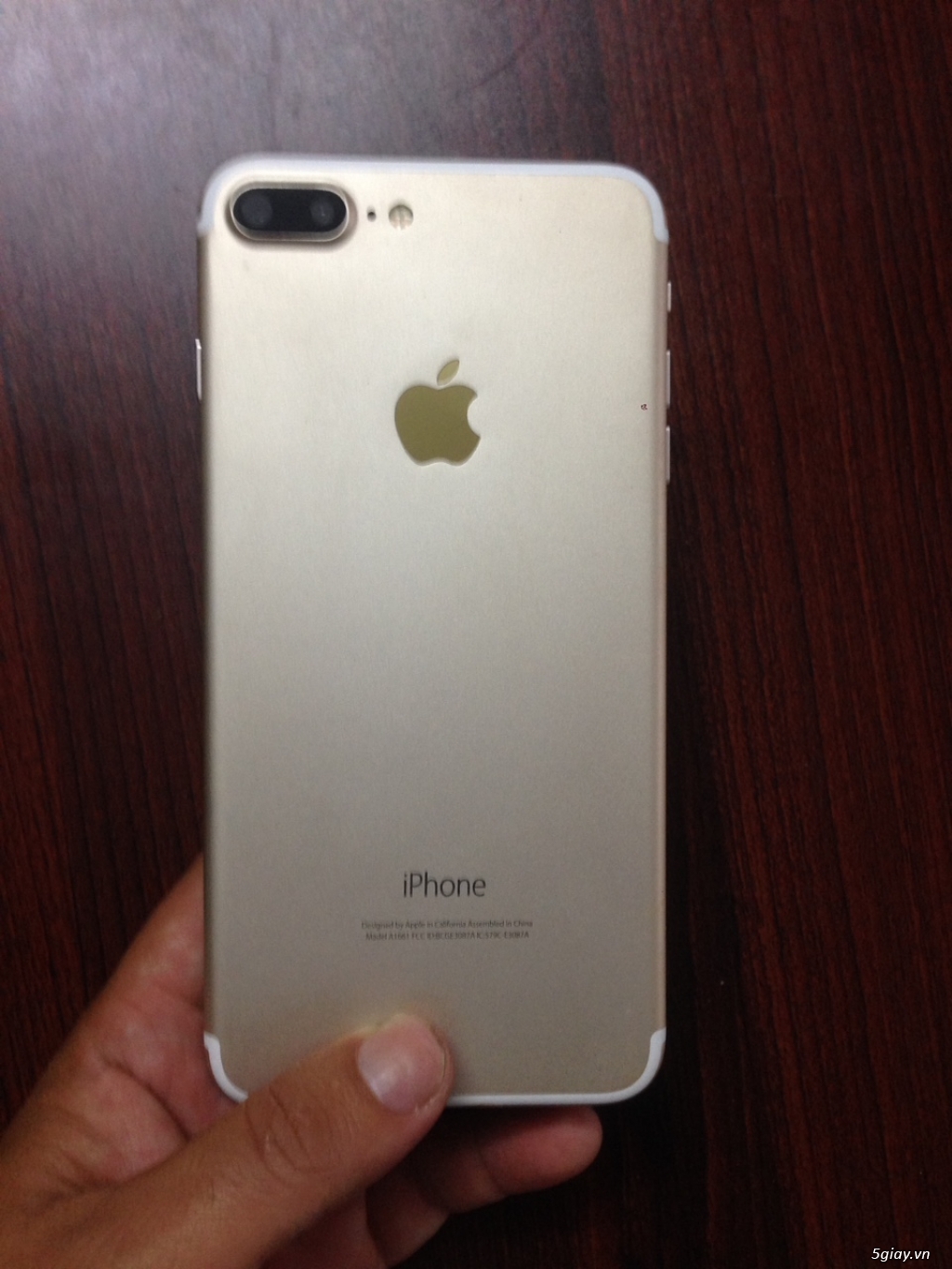 cần bán iphone 7 Plus đài loan còn mới 99%