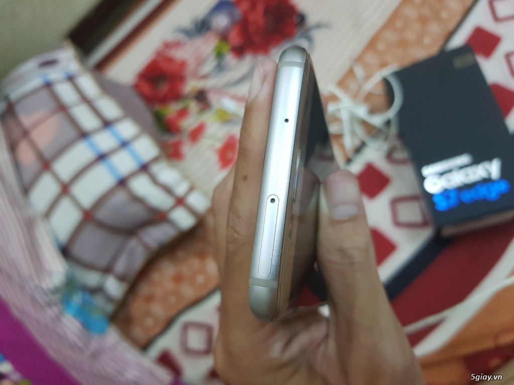 S7 edge gold 2 sim, hàng công ty Samsung Việt Nam full box 99,9 - 2