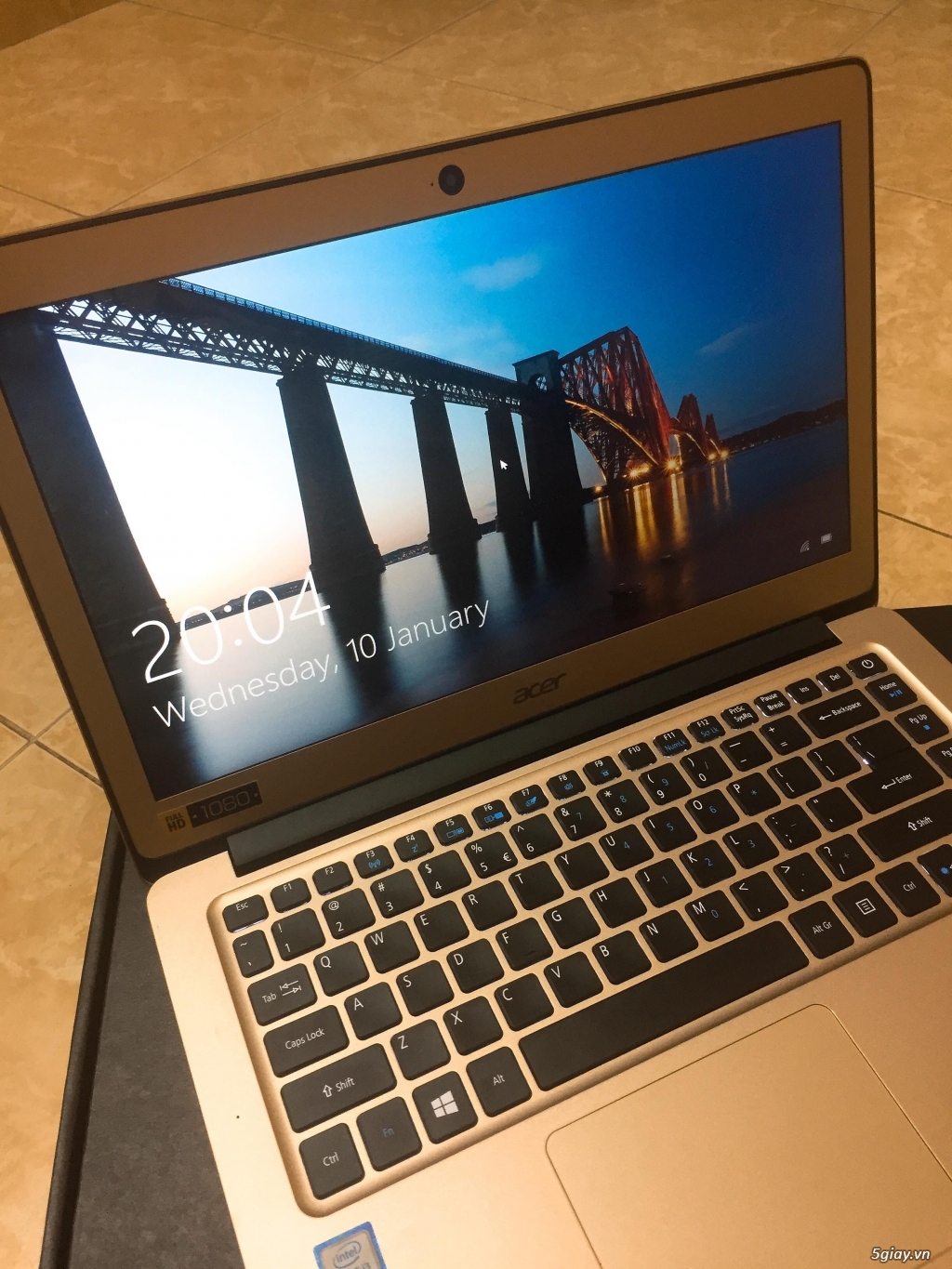 Laptop Acer Swift SF314 32EX i3 7100U/4GB/128GB/Win10 - 3