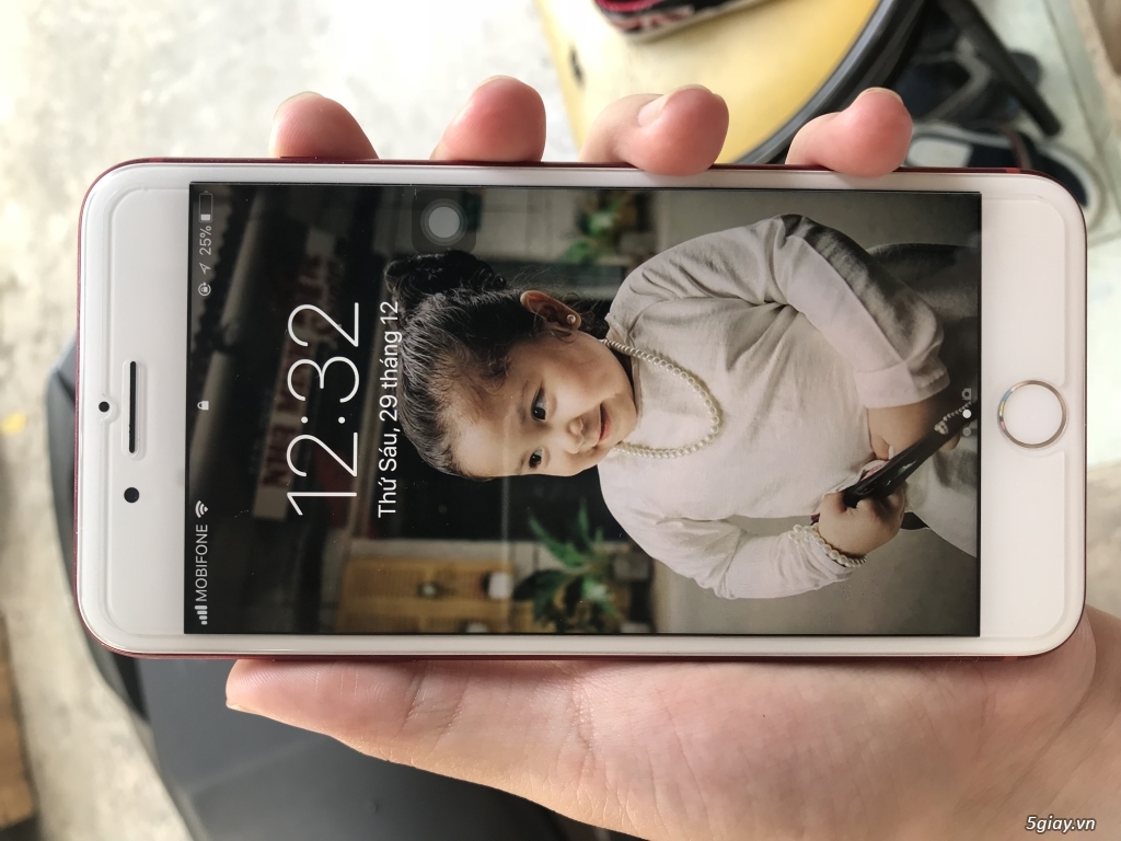 Cần ra đi 1 em Iphone 7Plus bản Red Máy Mỹ 128GB - 4