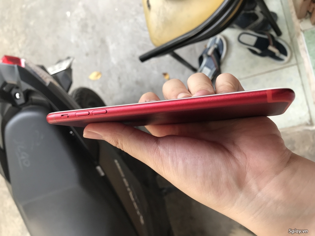 Cần ra đi 1 em Iphone 7Plus bản Red Máy Mỹ 128GB - 1