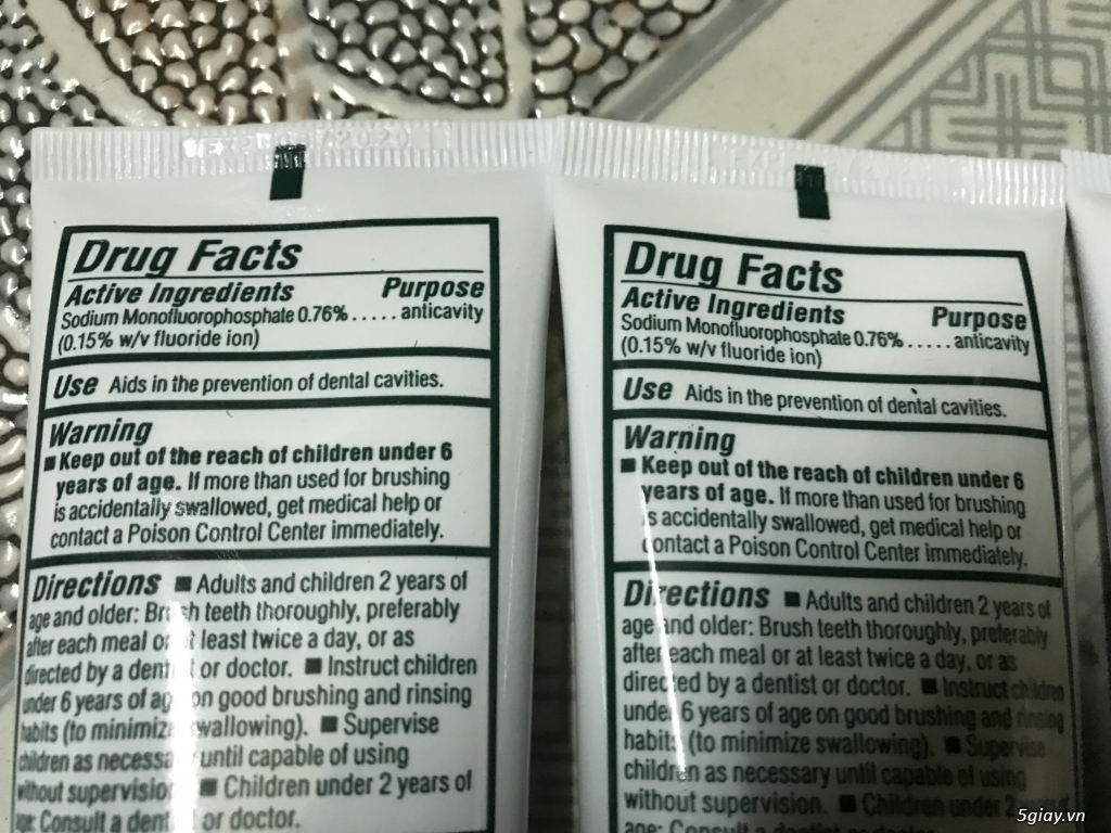 kem đánh răng AP24 - 3