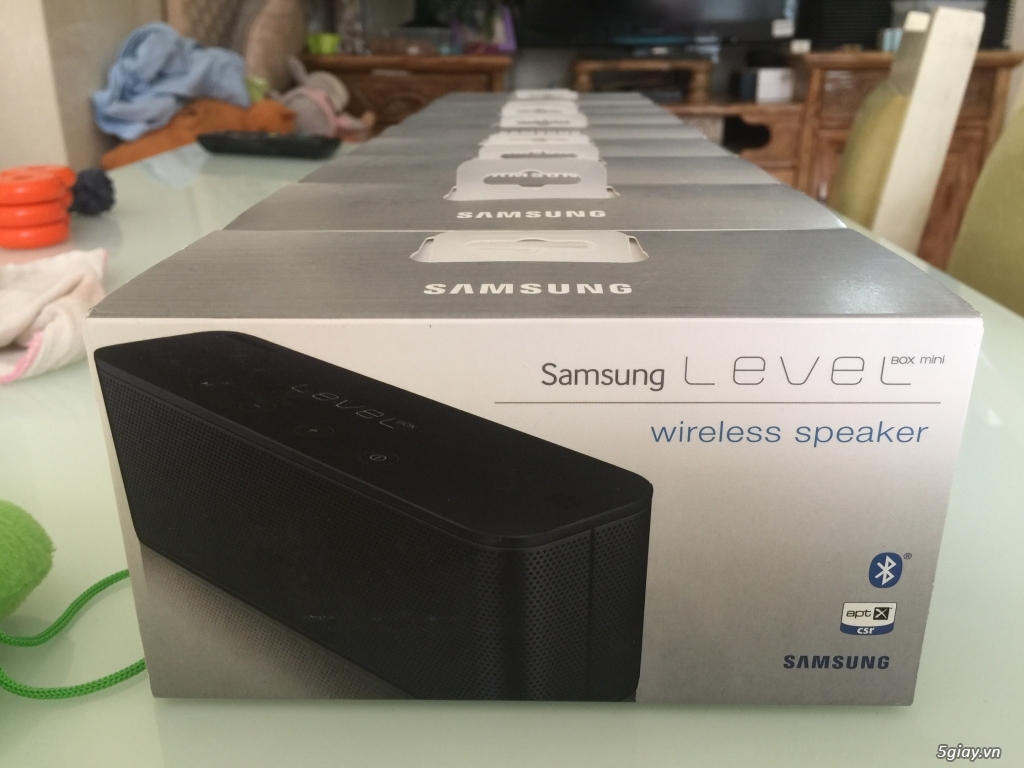 Loa bluetooth Samsung Level Box Mini, tai nghe iphone chính hãng - 5