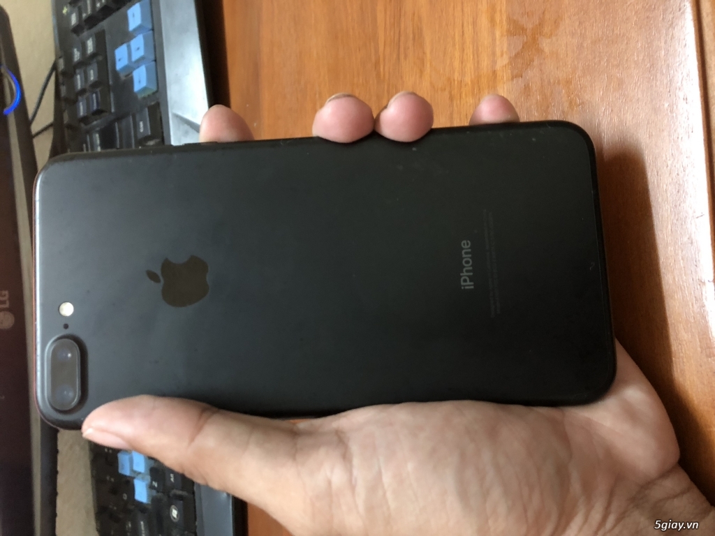Iphone 7 plus black 128Gb đẹp 99% như mới - 1