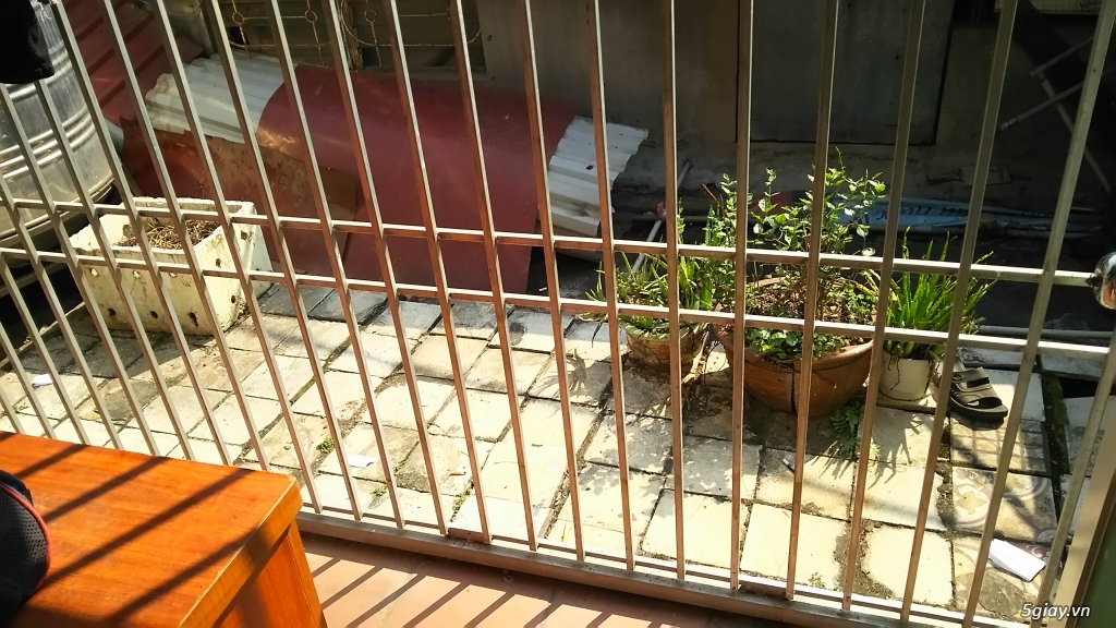 Bán căn hộ tầng 2 tập thể 8-3 Kim Ngưu - 9