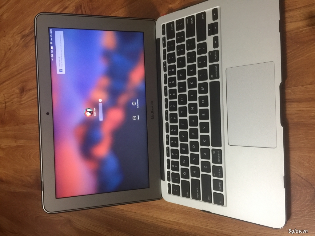 Macbook Air 11inch Early 2014 Like New - 3