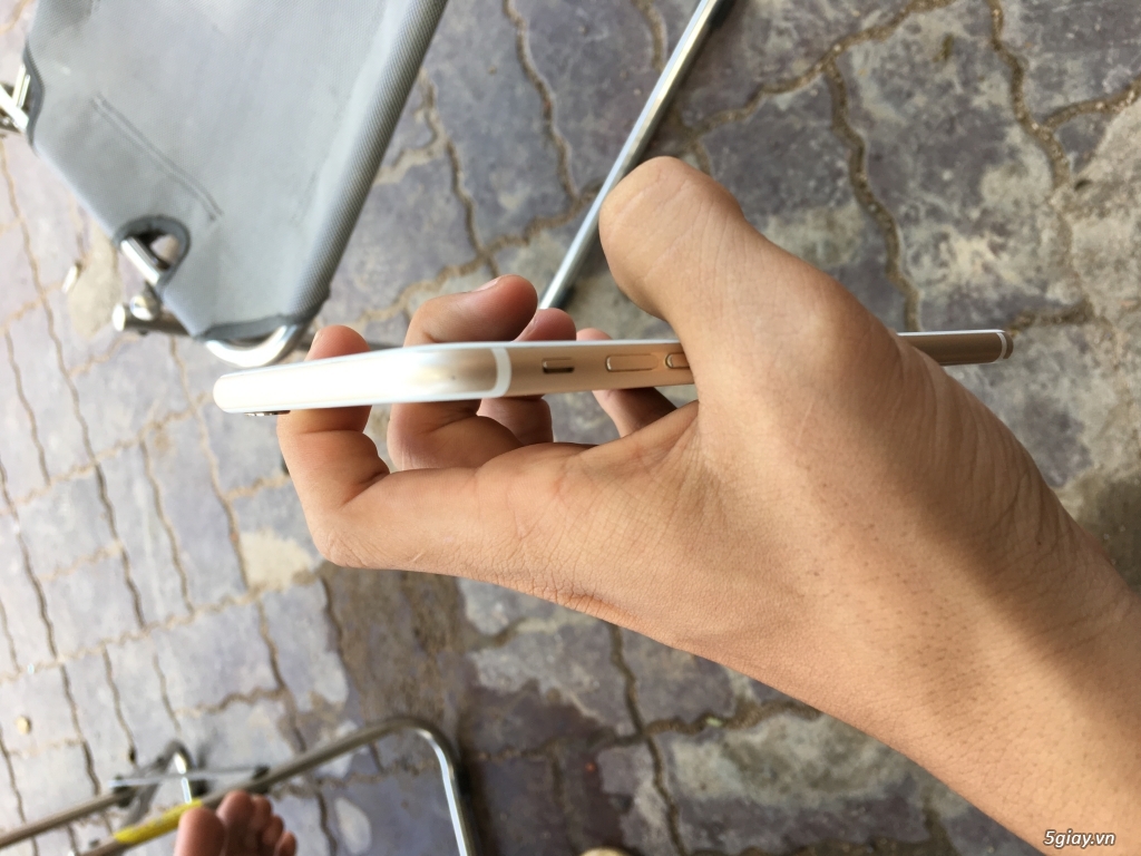 Cần bán iPhone 6S Plus 64G Gold