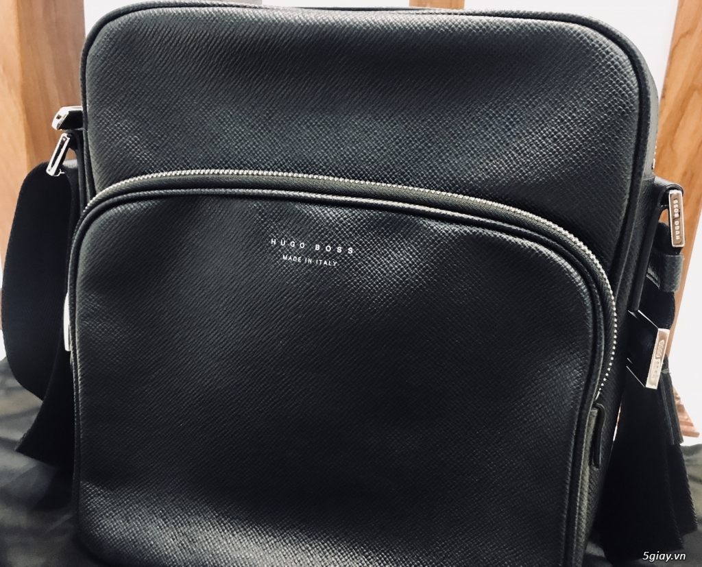 Hugo Bos, Bally, Emporio Armani túi cực chất và đẹp.... - 17