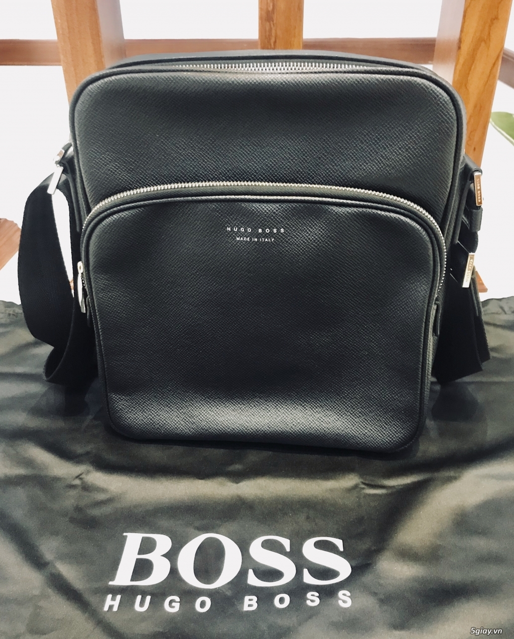Hugo Bos, Bally, Emporio Armani túi cực chất và đẹp.... - 16
