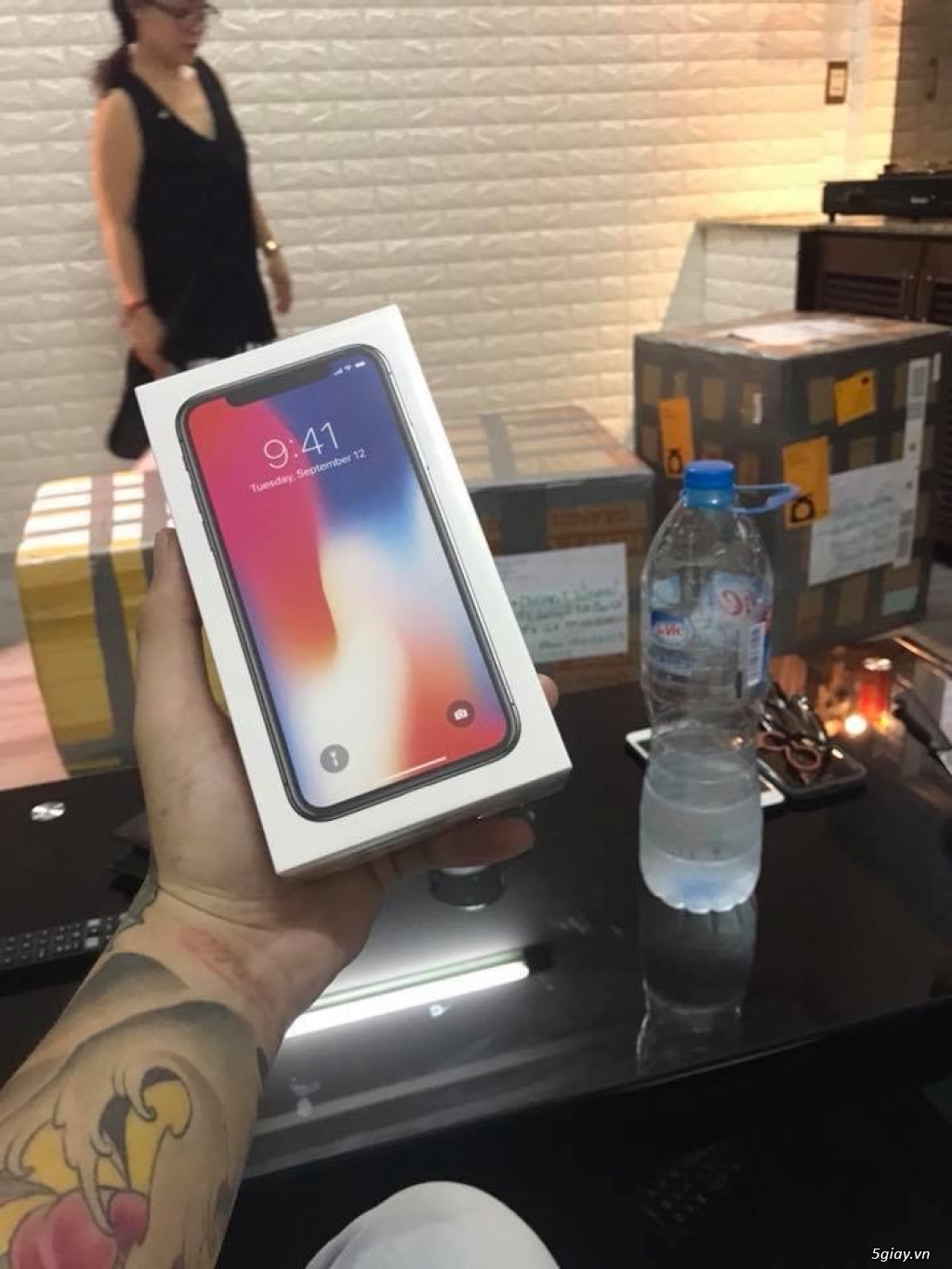 Iphone X chưa khui hàng mỹ gia đình xách tay về - 2
