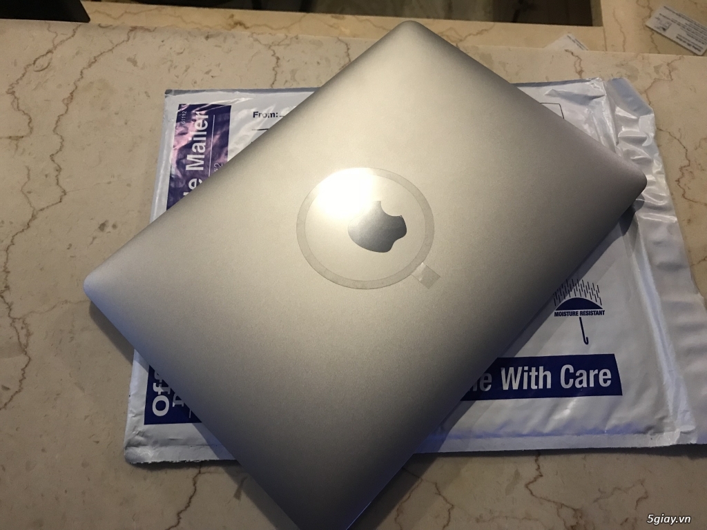 apple the new macbook 12 inch MMGL2 98% - 1