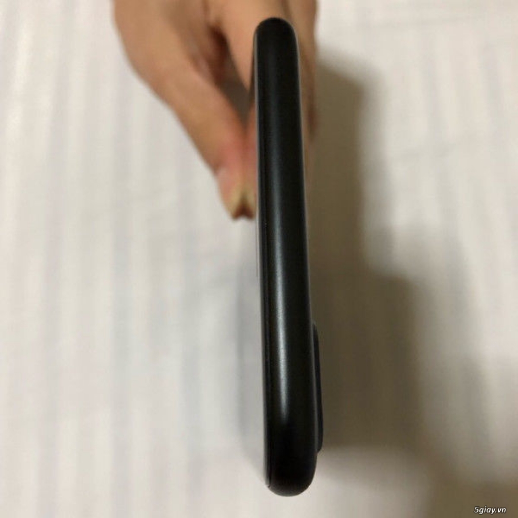 iPhone 7 Plus 128Gb Black 99% Fullbox.