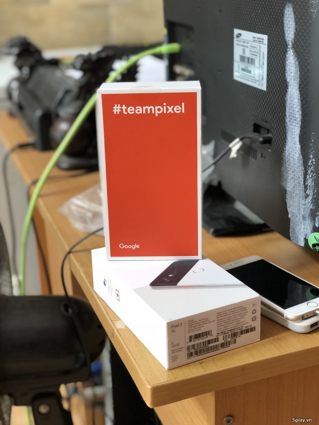 Cần Bán: Google Pixel 2 XL 128gb - 5