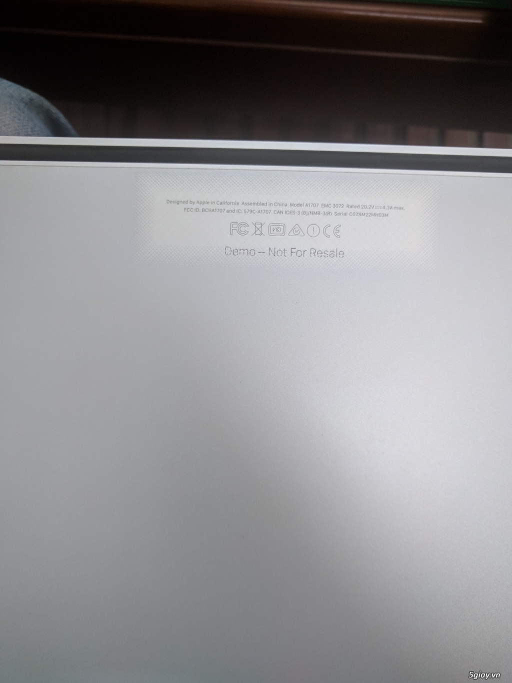 Macbook Pro 2016 15 Touchbar 256Gb MLW72 98% - 1