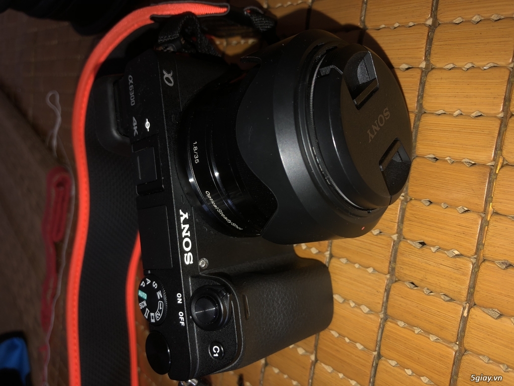 Bán Sony a6300 BH 9/2019 và Sel 35mm f1.8 tại HCM