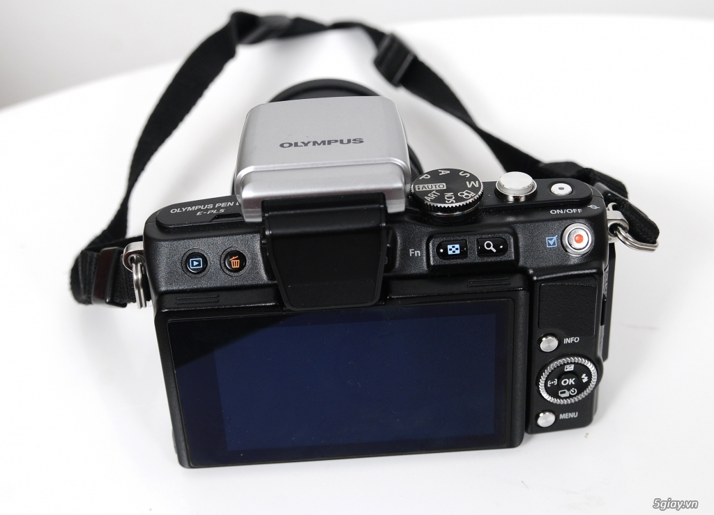 Cần bán máy ảnh olympus e-lp5 - 4