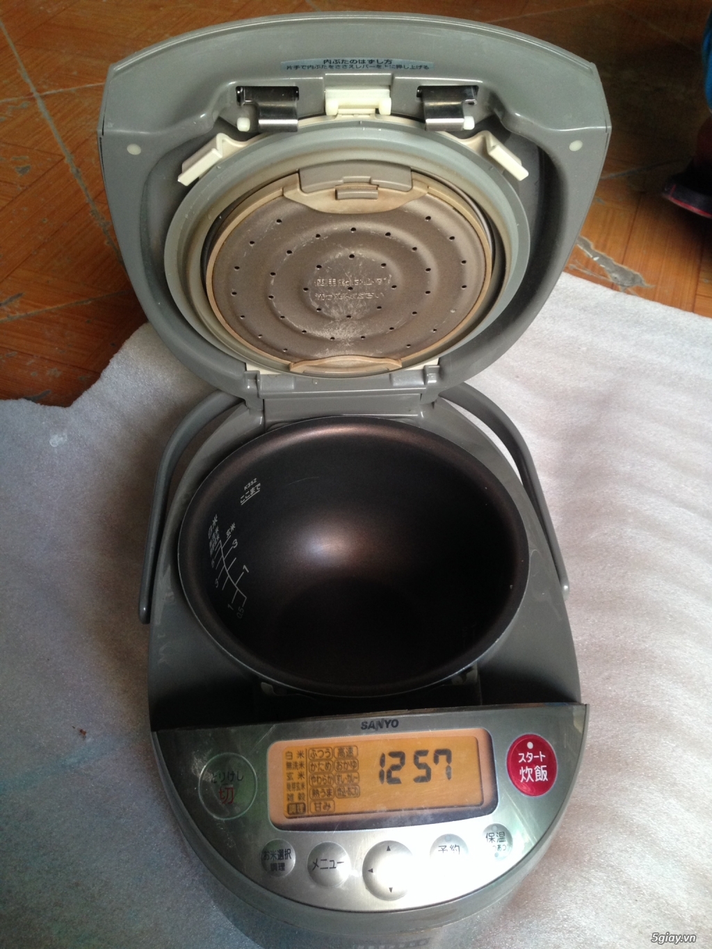 nồi cơm sanyo ruột đồng nội địa Nhật - 1