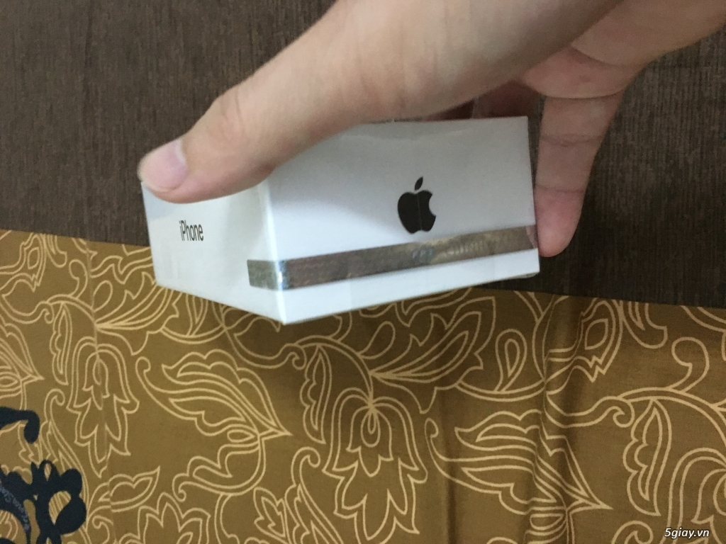 CẦN BÁN IPHONE X 256G CHÍNH HÃNG FPT NGUYÊN SEAL CHƯA ACTIVE - 3