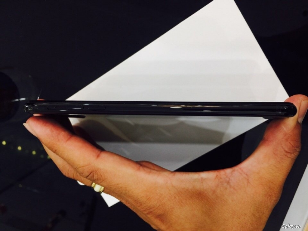Cần bán Iphone 7plus hàng Mỹ Jetblack 128gb - 1