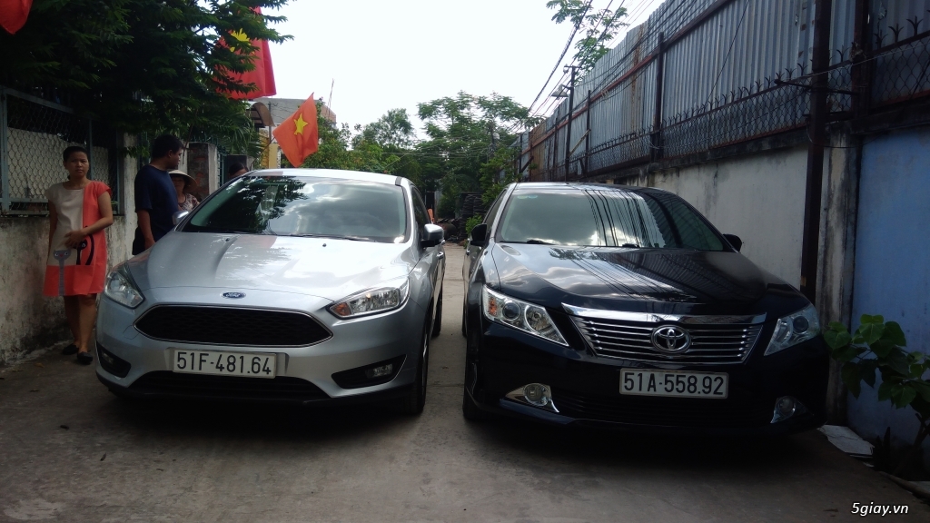 Cho thuê xe du lịch 4 chỗ