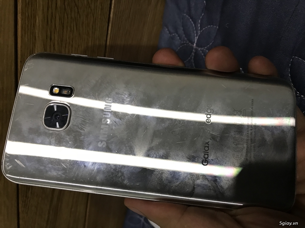 @@@ samsung S7 edge bạc zin 2tr9 @@@ - 2