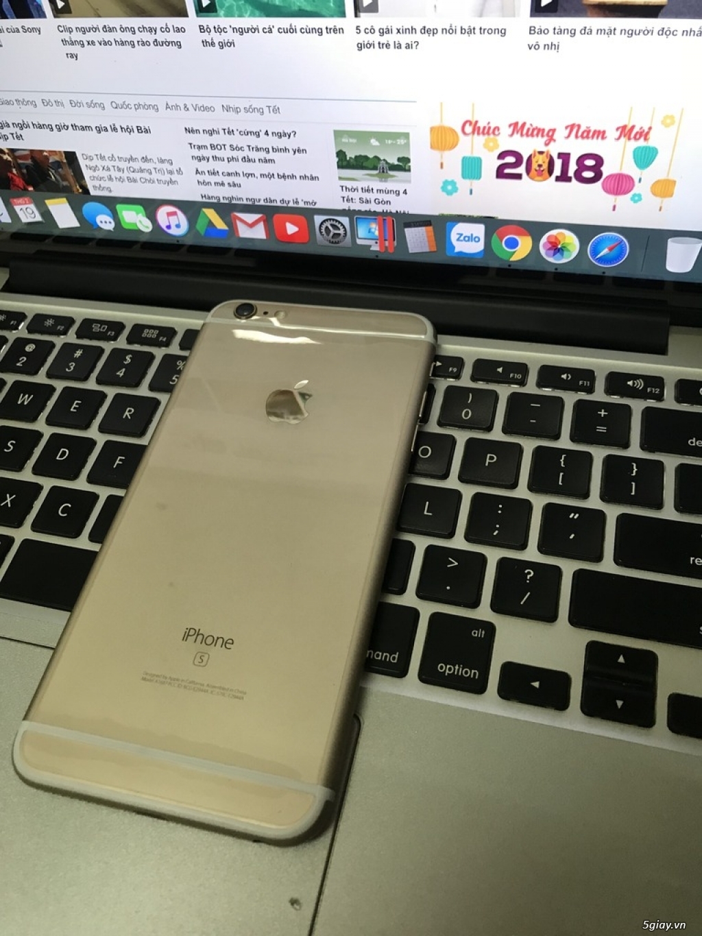 iPhone 6s Plus 64GB Gold - 3