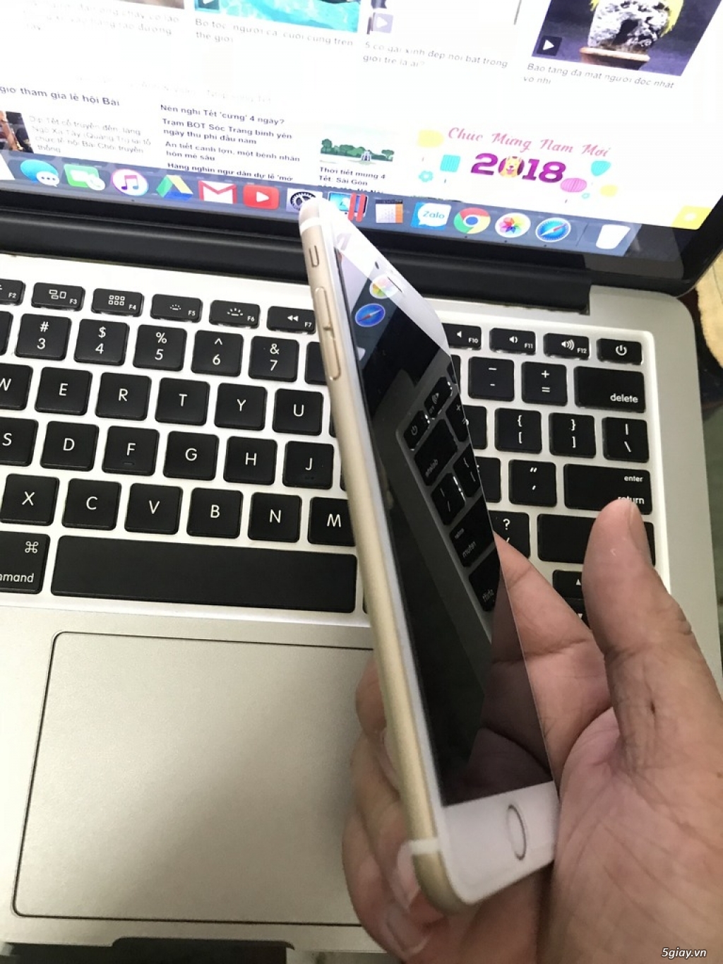 iPhone 6s Plus 64GB Gold - 1