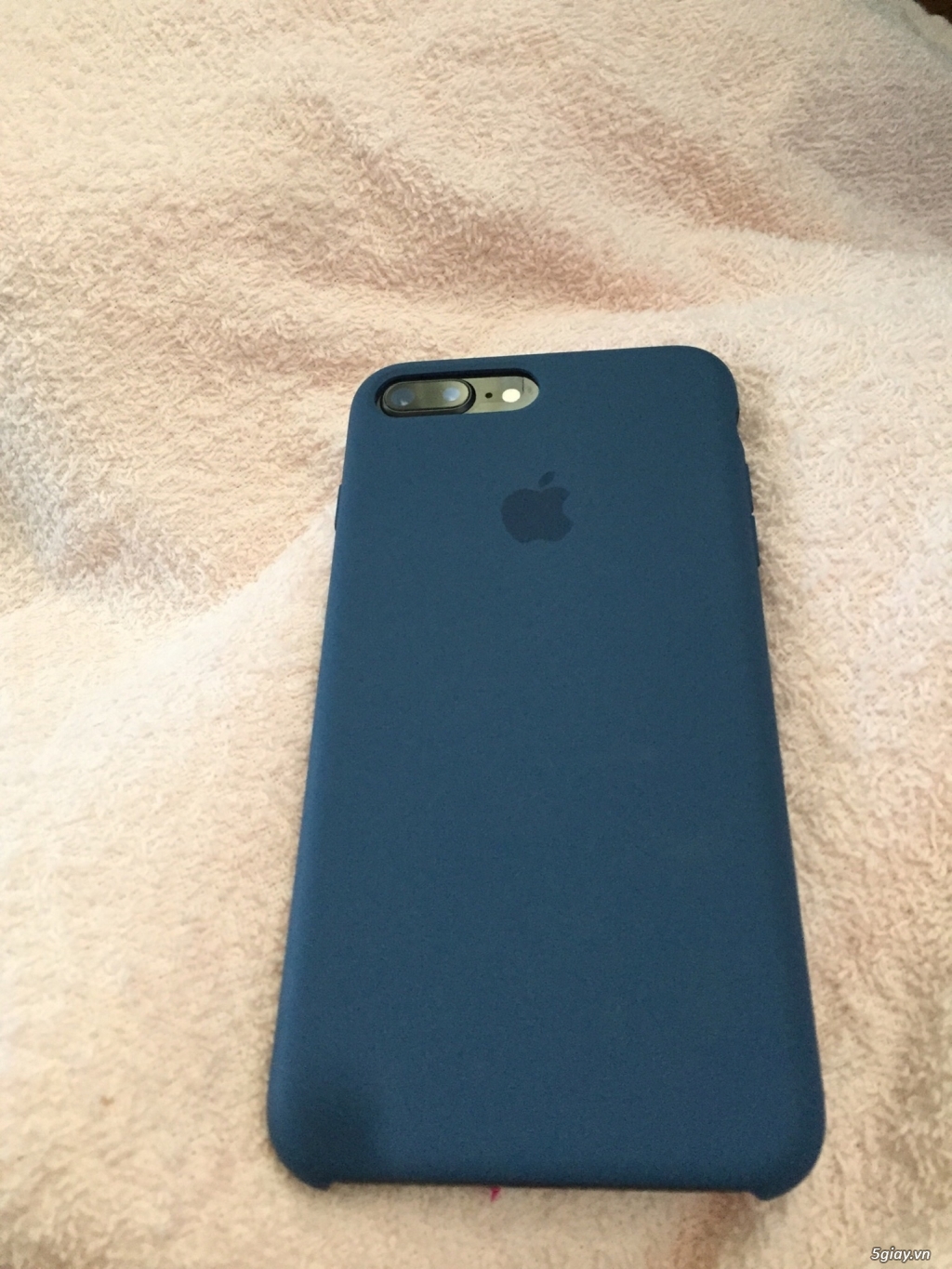 Iphone 8 plus 64 đen 99,9% bh lâu - 1