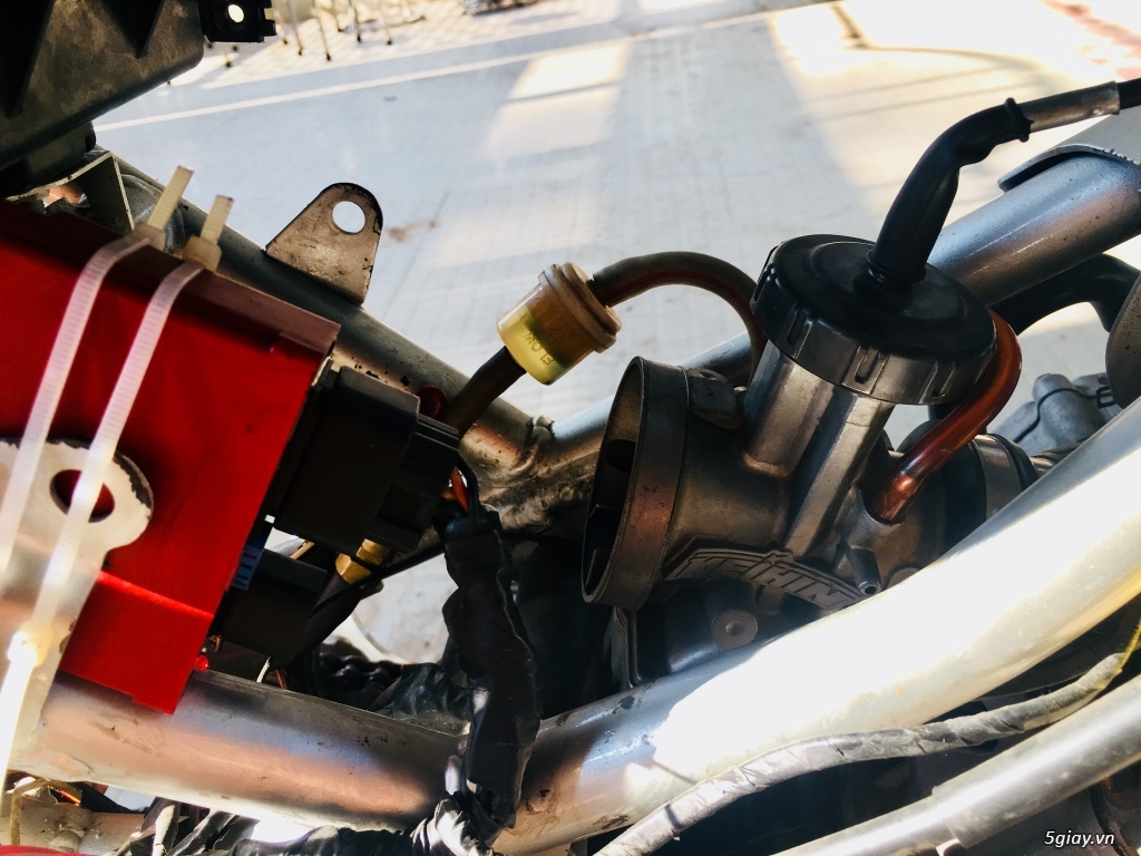 Ex độ xe chạy sân giá mềm - 5