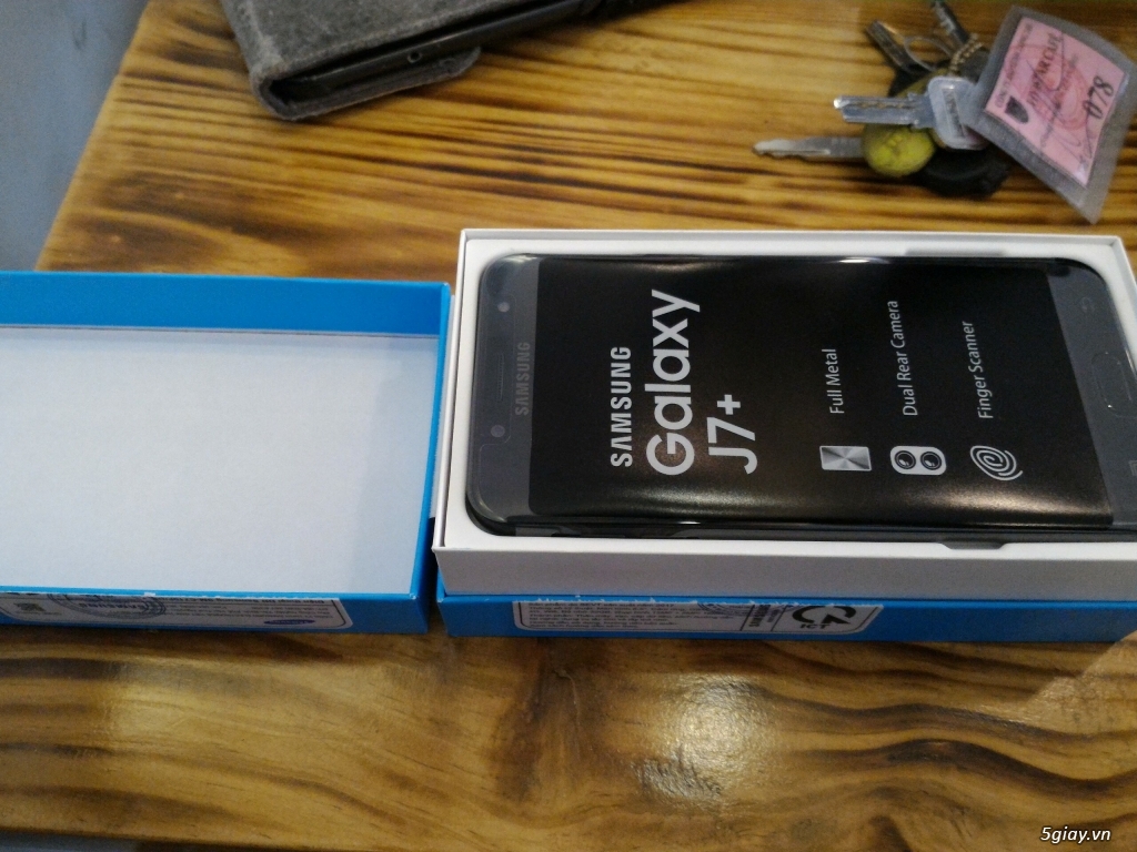 Samsung j7 plus bh tgdd 11 tháng - 2
