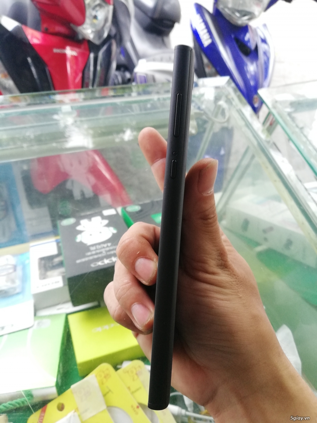 sony L1 dual - 3