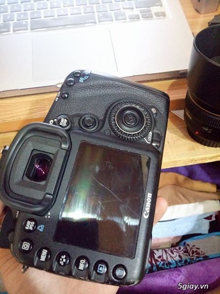 Bán Combo máy ảnh 7D+ Canon 50.14 - 2