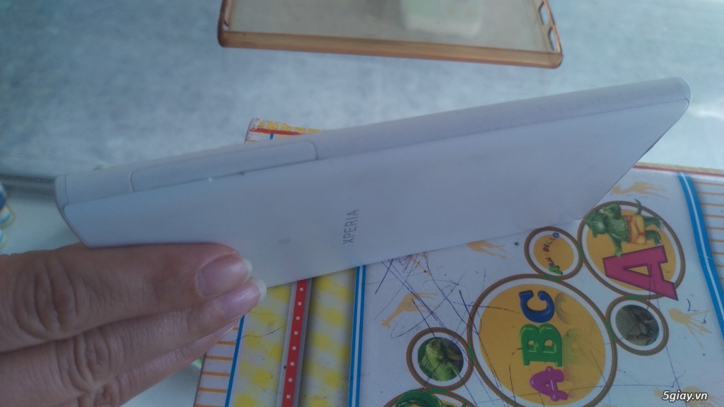 cần bán sony xperia l1