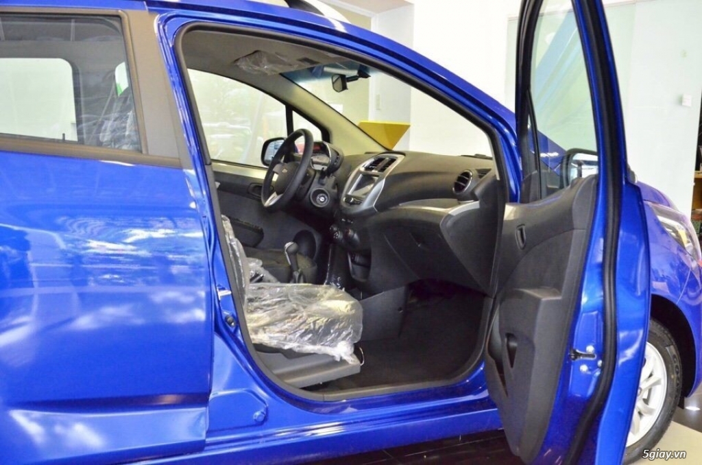 Chevrolet Spark  KM 25 tr, chỉ thêm cần 50tr, nhận xe ngay - 6