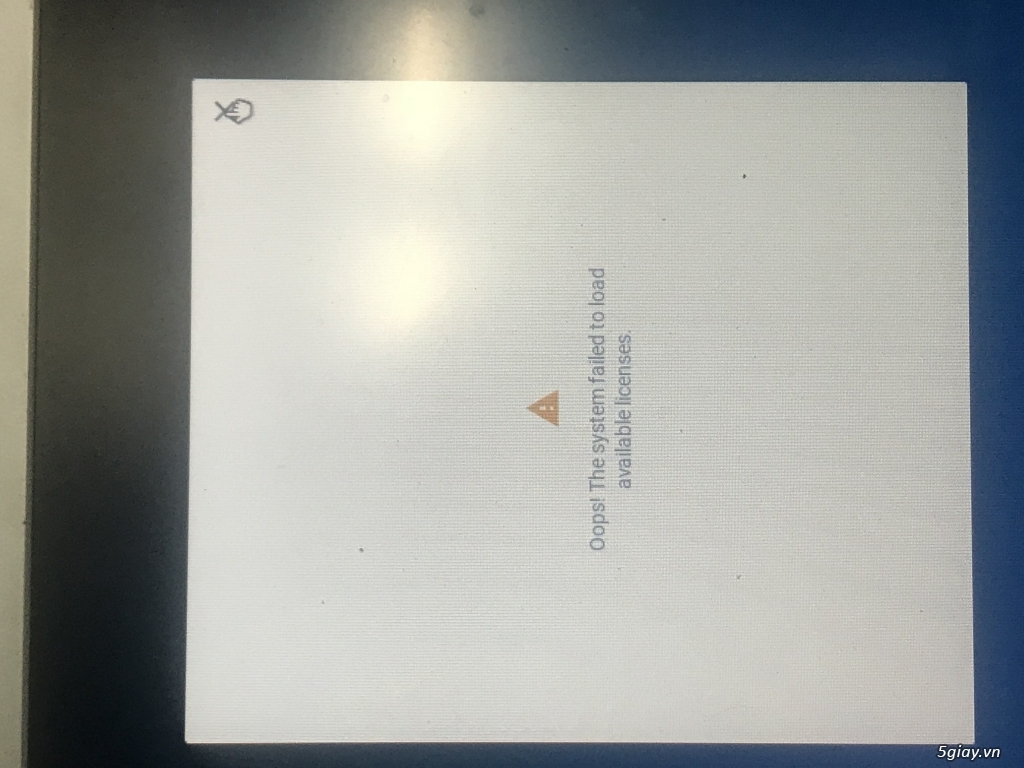 Chromebook Samsung XE303C12 cần bán - 1