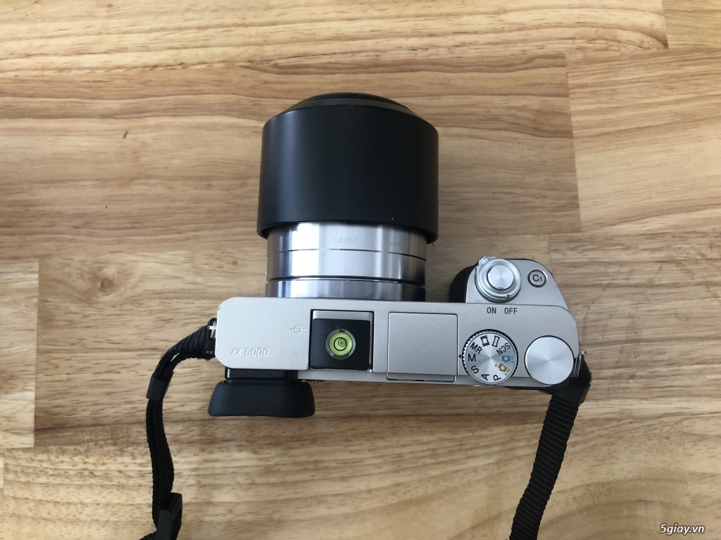 Bộ máy ảnh Sony a6000, 2 ống kính SEL 50F1.8 - SEL 20F2.8 - 1