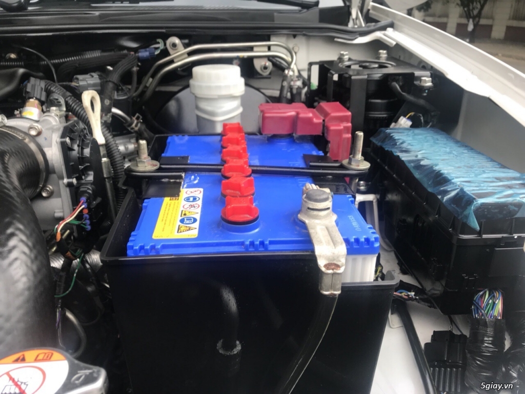 Xe Mitsubishi Pajero sport 2.5 MT đăng kí tháng 1/2017 - 6
