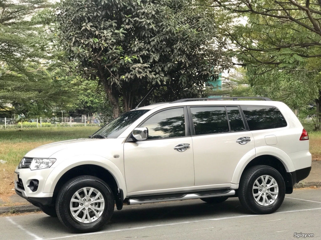 Xe Mitsubishi Pajero sport 2.5 MT đăng kí tháng 1/2017 - 4