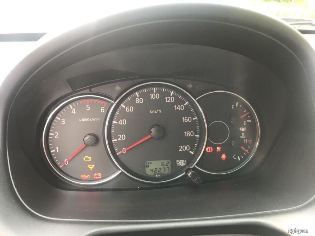 Xe Mitsubishi Pajero sport 2.5 MT đăng kí tháng 1/2017 - 10