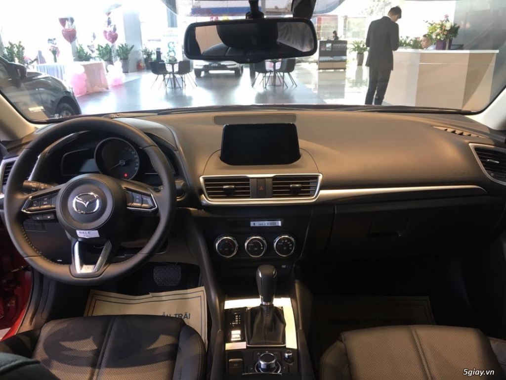 Mazda 3 1.5l SD new 2018 giá tốt, giao xe ngay - 4