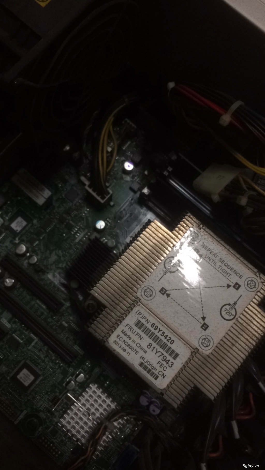 HCM - cần bán 2 CPU Xeon 1240V2 3.4Ghz đang gắn server - 1