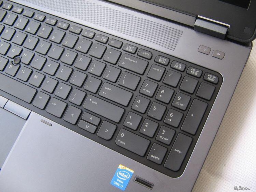 Laptop HP I7 6340HQ. Ram 8G. Card 3G. BH 1 Năm - 4