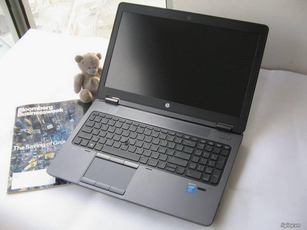 Laptop HP I7 6340HQ. Ram 8G. Card 3G. BH 1 Năm